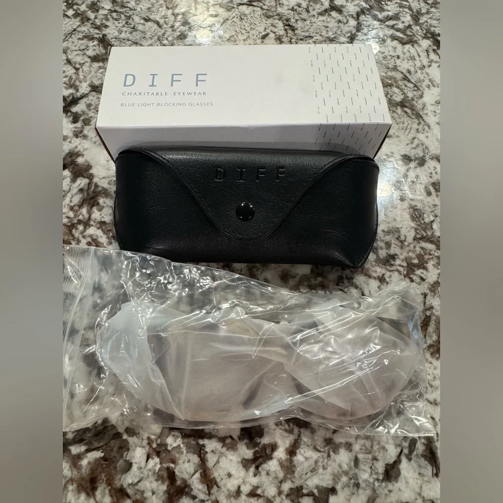 Diff BELLA XS Blue Light Glasses 👓 - Picture 12 of 14